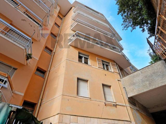 Appartamento in vendita a Genova GE