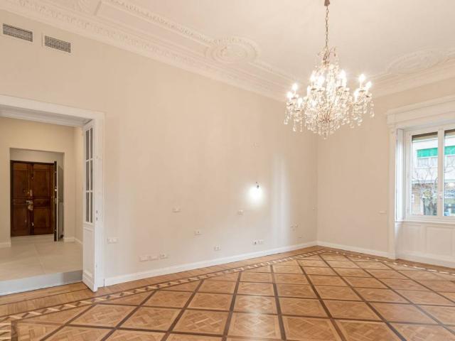 Appartamento in vendita a Genova GE