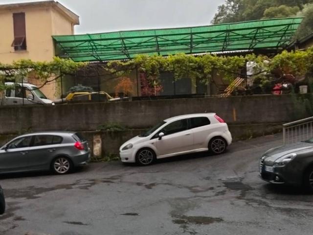 Appartamento in vendita a Genova GE
