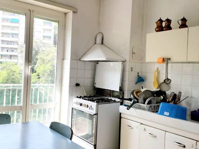 Appartamento in vendita a Genova GE
