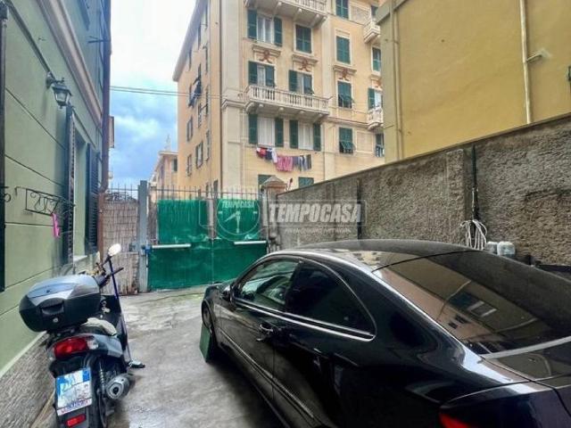 Appartamento in vendita a Genova GE