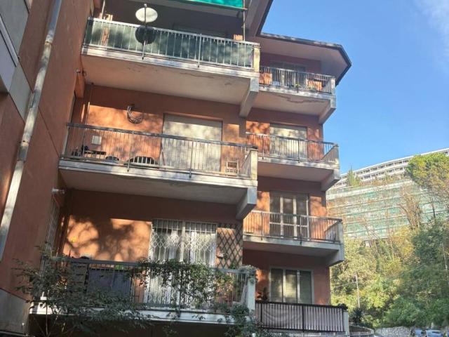 Appartamento in vendita a Genova GE