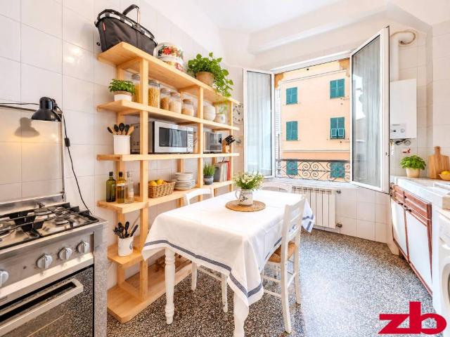 Appartamento in vendita a Genova GE