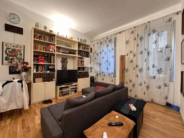 Appartamento in vendita a Genova GE
