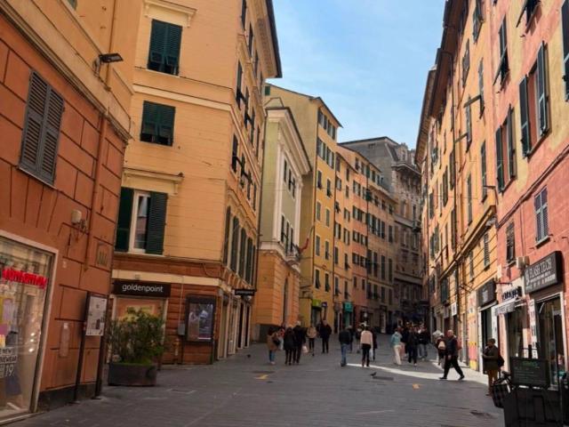 Appartamento in vendita a Genova GE
