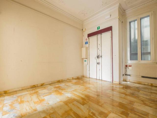 Appartamento in vendita a Genova GE