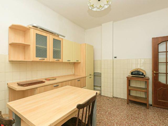 Appartamento in vendita a Genova GE