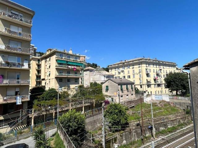Appartamento in vendita a Genova GE
