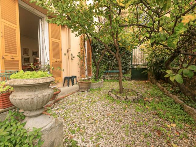 Appartamento in vendita a Genova GE