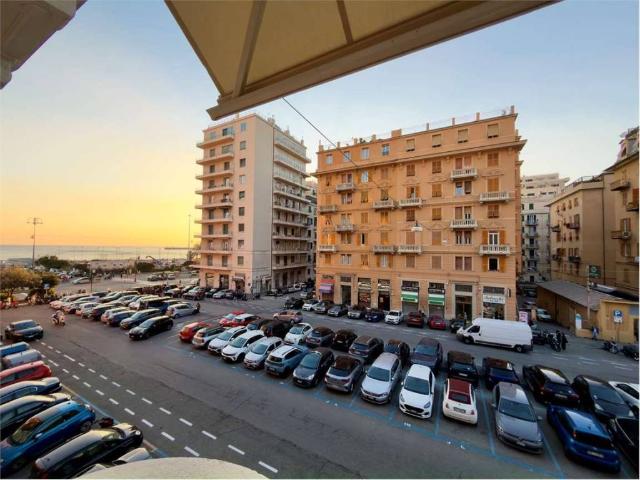 Appartamento in vendita a Genova GE