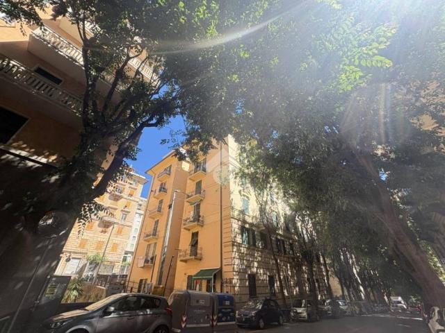 Appartamento in vendita a Genova GE
