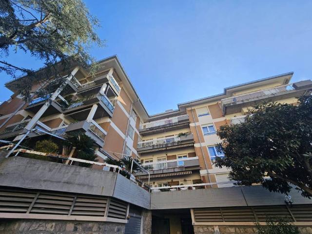 Appartamento in vendita a Genova GE