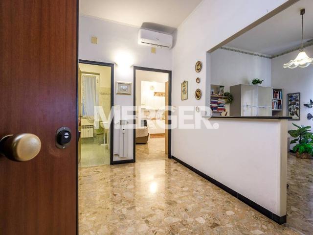 Appartamento in vendita a Genova GE