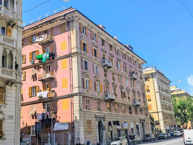 Appartamento in vendita a Genova GE