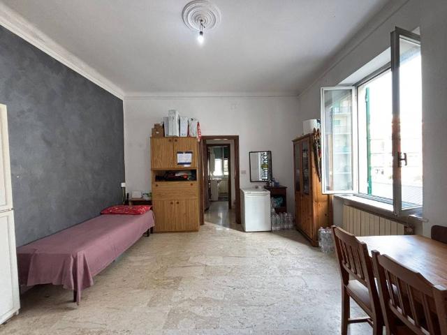 Appartamento in vendita a Genova GE