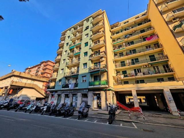 Appartamento in vendita a Genova GE