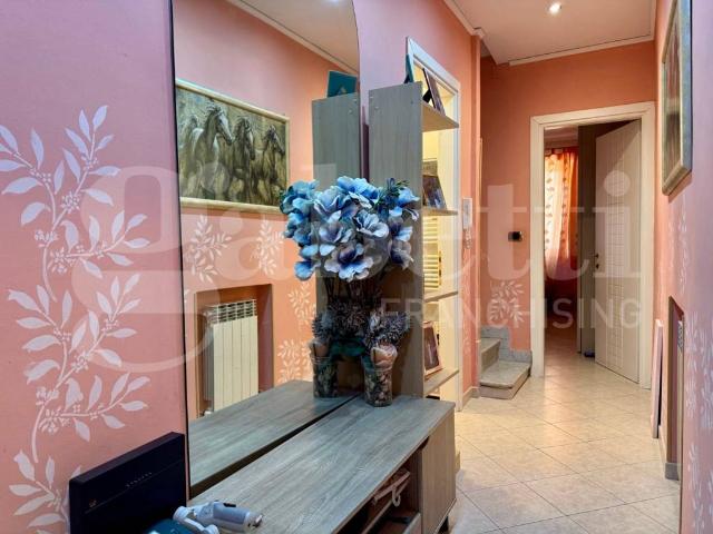 Appartamento in vendita a Genova GE