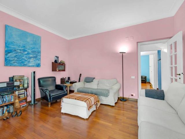 Appartamento in vendita a Genova GE