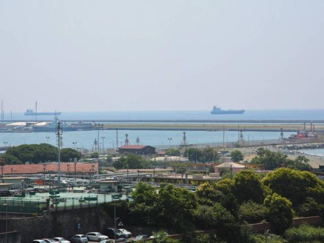Appartamento in vendita a Genova GE