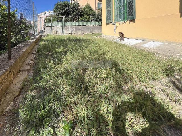 Appartamento in vendita a Genova GE
