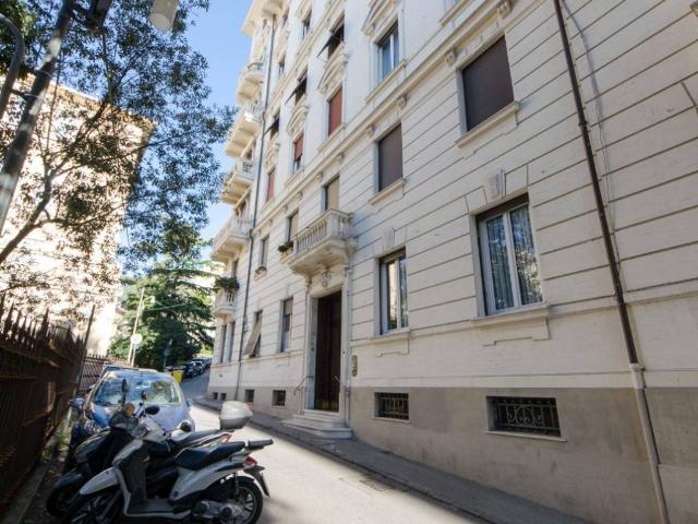 Appartamento in vendita a Genova GE