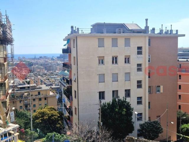 Appartamento in vendita a Genova GE