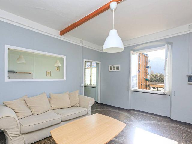 Appartamento in vendita a Genova GE