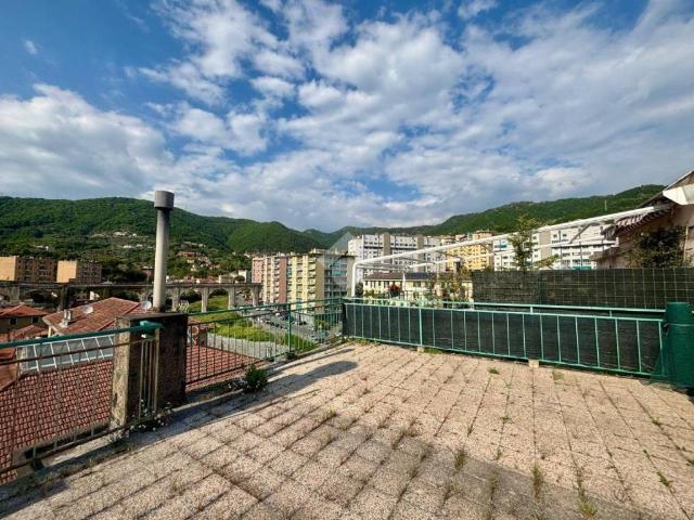 Appartamento in vendita a Genova GE
