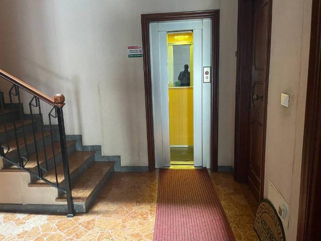Appartamento in vendita a Genova GE