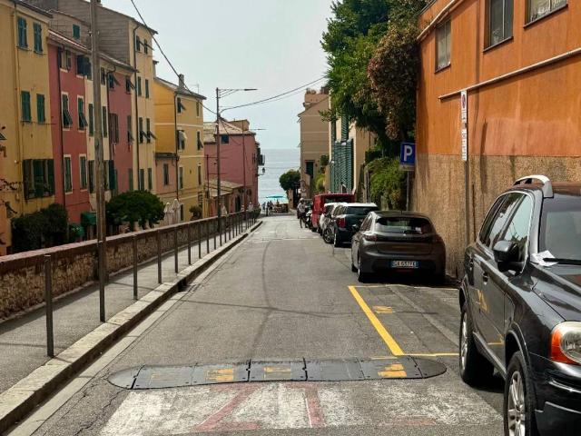 Appartamento in vendita a Genova GE
