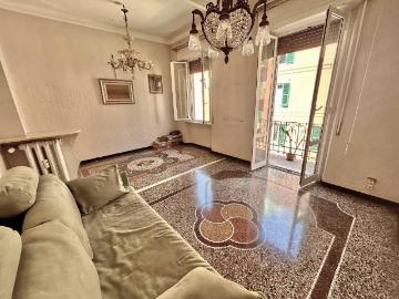 Appartamento in vendita a Genova GE
