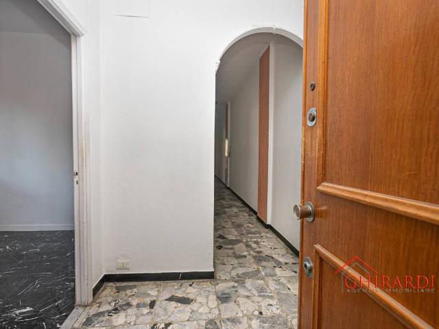 Appartamento in vendita a Genova GE