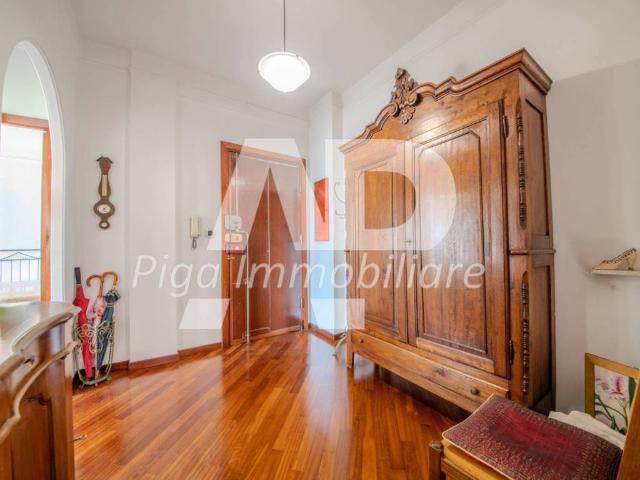 Appartamento in vendita a Genova GE