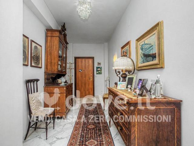 Appartamento in vendita a Genova GE