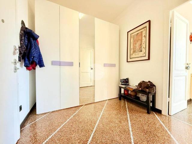Appartamento in vendita a Genova GE
