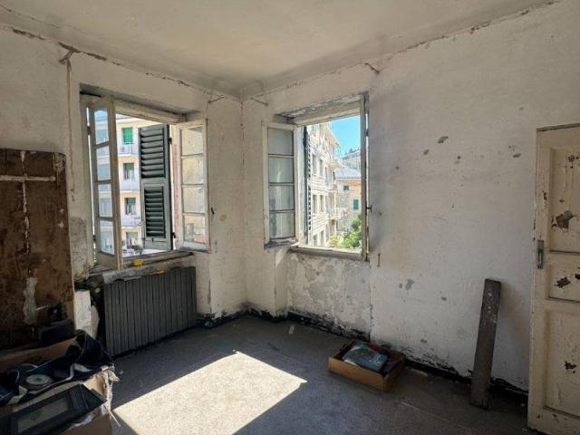 Appartamento in vendita a Genova GE