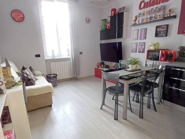 Appartamento in vendita a Genova GE