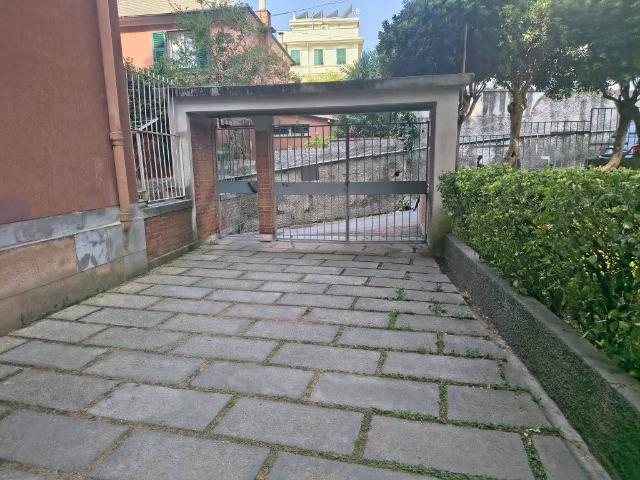 Appartamento in vendita a Genova GE