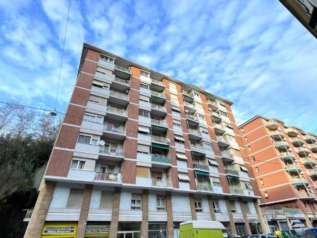 Appartamento in vendita a Genova GE
