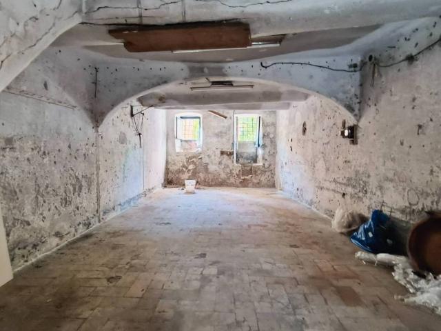 Appartamento in vendita a Genova GE