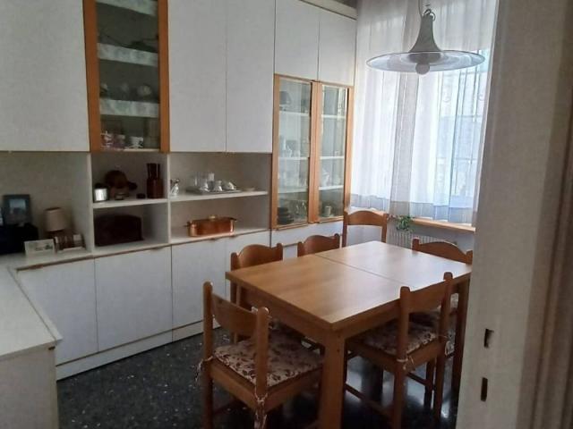 Appartamento in vendita a Genova GE