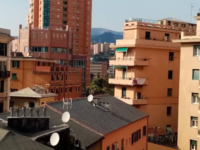 Appartamento in vendita a Genova GE