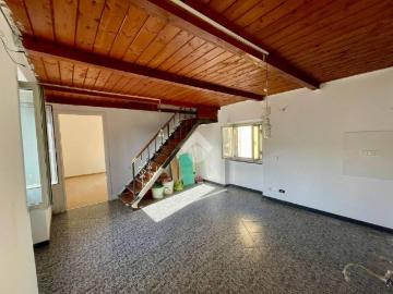 Appartamento in vendita a Genova GE