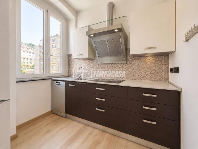 Appartamento in vendita a Genova GE