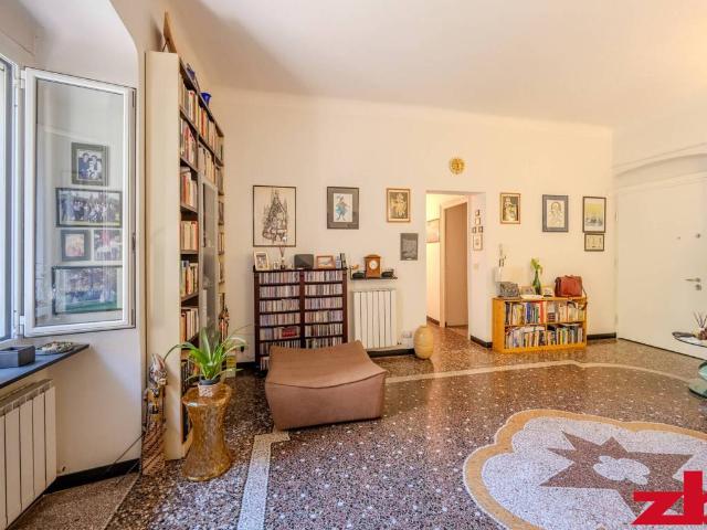 Appartamento in vendita a Genova GE