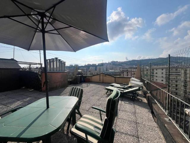 Appartamento in vendita a Genova GE
