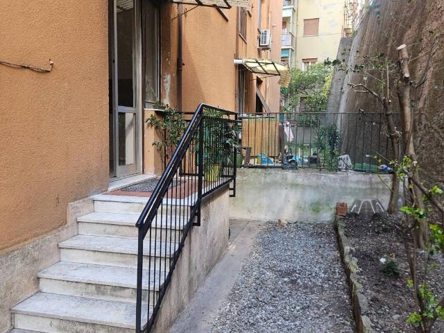 Appartamento in vendita a Genova GE