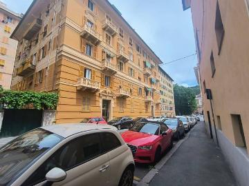 Appartamento in vendita a Genova GE