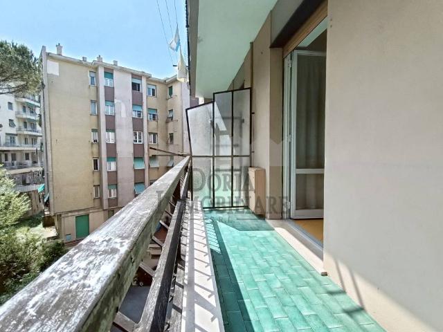 Appartamento in vendita a Genova GE
