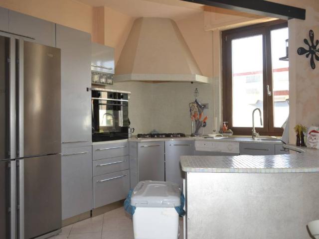 Appartamento in vendita a Genova GE